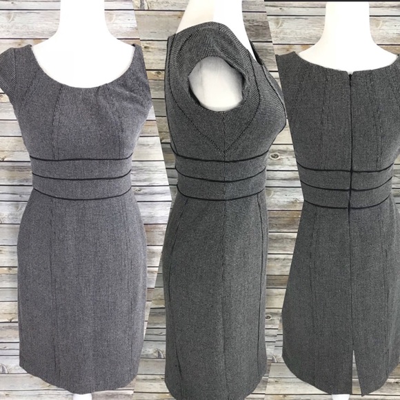 White House Black Market Dresses & Skirts - WHBM houndstooth sheath Dress